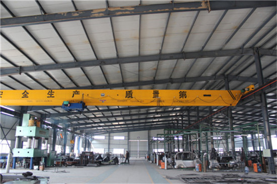 新能源电动车厂房场景